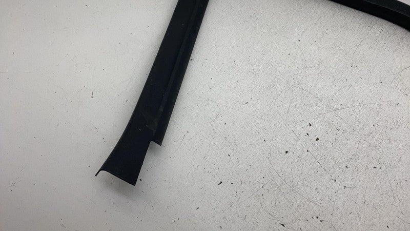 PT00001181G 2022-2024 Rivian R1S R1T Front Left Door Interior Garnish Trim LH PT00001181-G