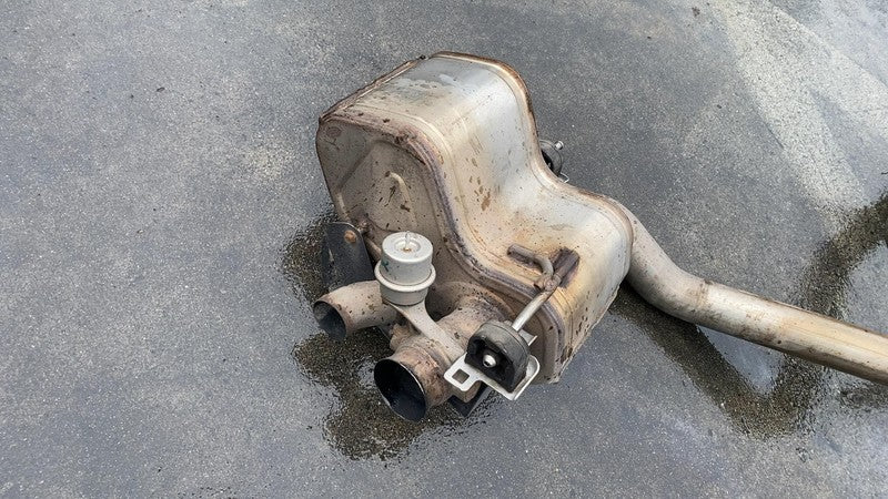 ⭕ 17-20 Maserati Levante Rear Left Exhaust Muffler Silencer w/ Tube Tail Pipe