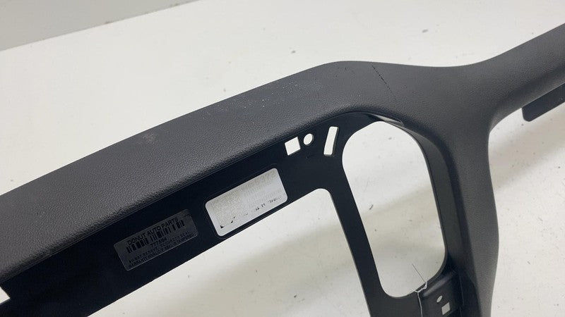 ⭕ 2025 Chevrolet Silverado 1500 Dash Center Right Side Bezel w/ Vent R