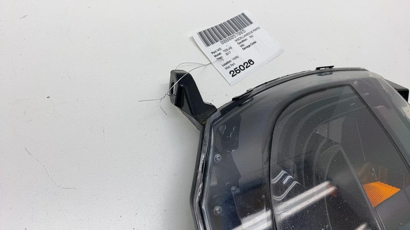 100599600E 12-20 Tesla Model S Front Passenger Fog Light Cornering Lamp Right 1005996-00-E