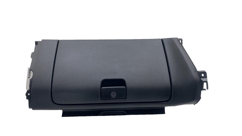 ⭕ 2025 Chevrolet Silverado 1500 Dash Right Lower Glove Box Compartment