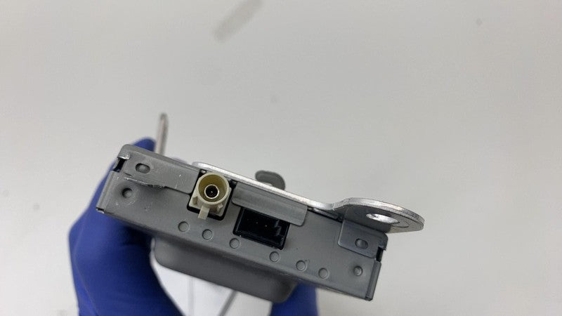 107974900D ⭕ 2017-2023 Tesla Model 3 Harman Becker Radio FM/HD Receiver Module 1079749-00-D
