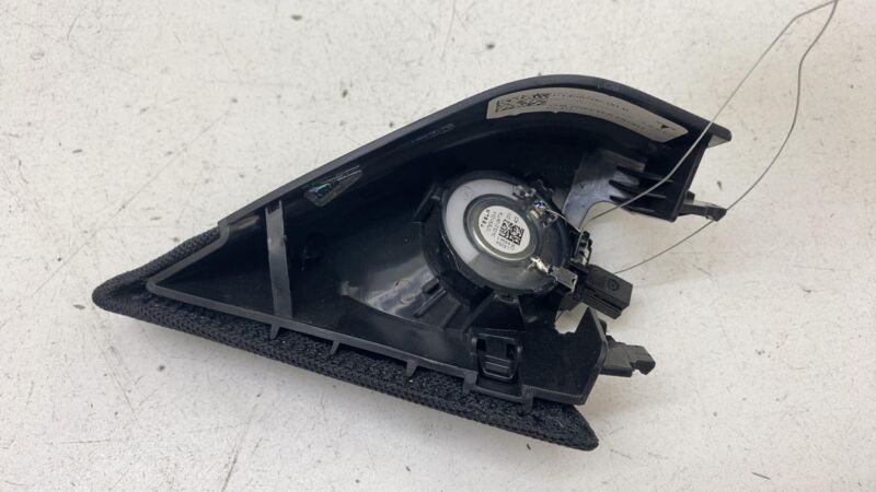 149820500B 2021-2024 Tesla Model X MX Front Passenger Side Door Trim Tweeter Speaker Assy