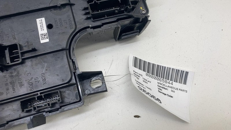 ⭕ 17-23 Tesla Model 3 Y Left Low Voltage Electronic Control Module 149