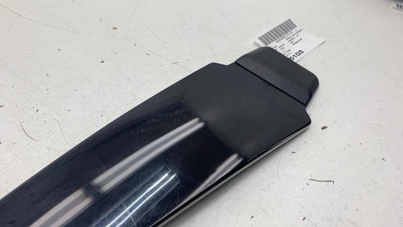 670148472 ⭕ 14-21 Maserati Ghibli Left Exterior B-Pillar Applique Molding Cover 670148472