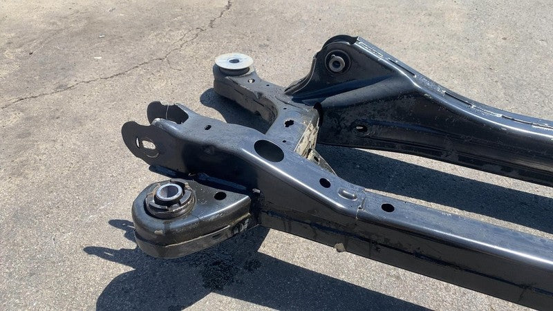 ⭕ 17-24 Chrysler Pacifica Rear Undercarriage Subframe Crossmember Cradle FWD