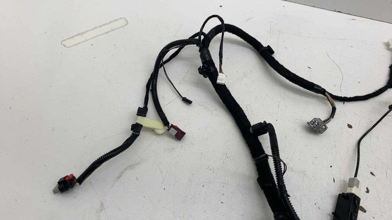 ⭕20-24 Tesla Model Y Rear Liftgate Trunk Wiring Harness & Connector 16