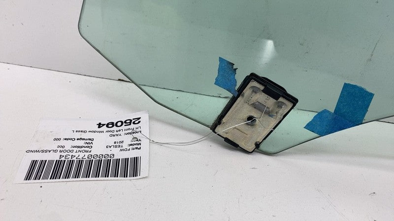 E9 43R-004530 ⭕ 2017-2020 Tesla Model 3 Front Driver Side Door Window Glass Left (Single Pane)