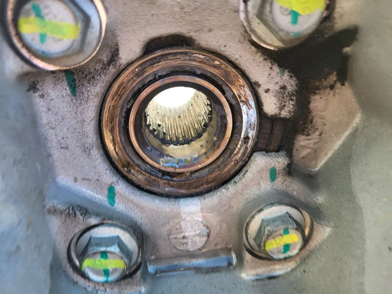 600702300B ⭕ 12-15 Model S Rear Driver Side Spindle Knuckle Wheel Hub Left RWD 6007023-00-B