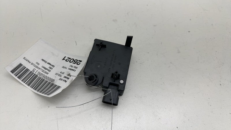 ⭕ 17-23 Tesla Model 3 Rear Bumper BCM Computer Body Control Module 109
