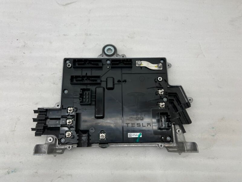 2017-2020 Tesla Model 3 Front Suspension Electrical Control Module 1118182-84-H