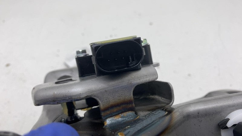 2022 2023 2024 Kia EV6 Brake Stop Foot Pedal w/ Mount Bracket 32800-CV