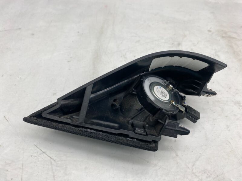 1079741 00 A ⭕ 17-23 Model 3 Front Passenger Audio Tweeter & Speaker Cover Right 1079741-00-A