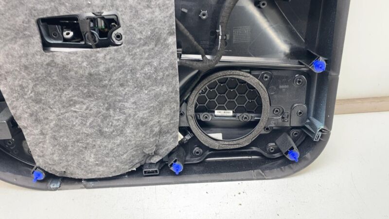 ⭕ 2017-2022 Maserati Levante Front Right Interior Door Trim Panel Assembly Black