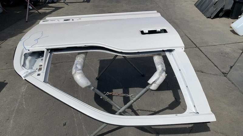 ⭕ 2015-2020 Ford F-150 Crew Cab Front Right Door Shell Panel Lead Foot White OEM