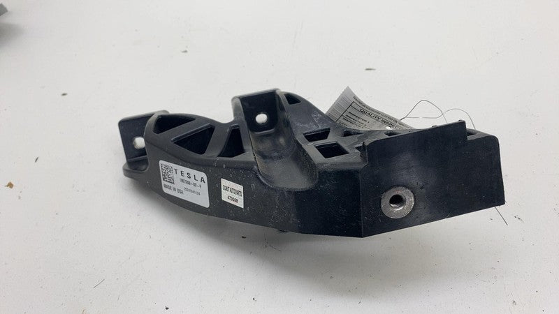 180726800F ⭕ 24-25 Cybertruck Passenger Side IP Dash Downleg Bracket Right OEM 1807268-00-F