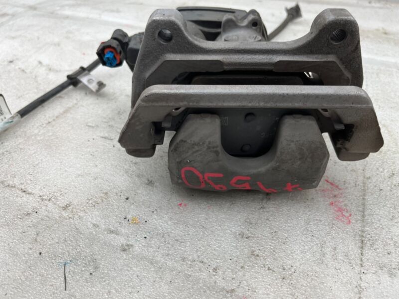 2017-2022 Tesla Model 3 Y Rear Passenger Side Caliper w/ Brake Hose Line Right