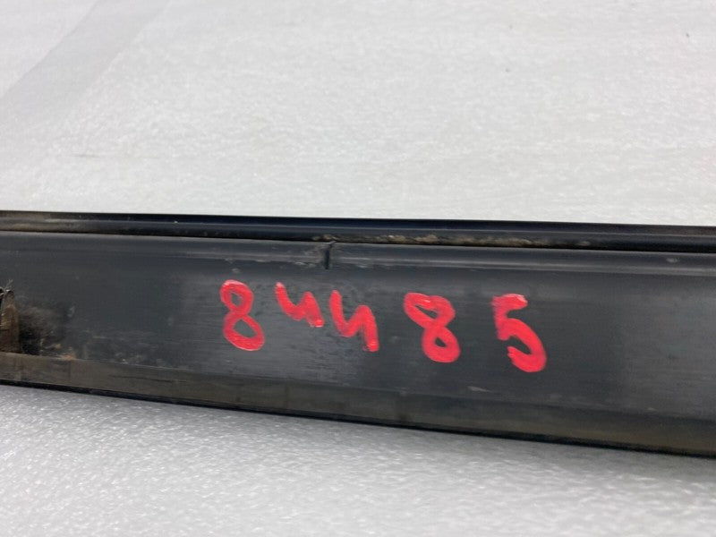 ⭕ 2012-2023 Tesla Model S Right Rocker Panel Scuff Plate Molding w/ Rubber Seal