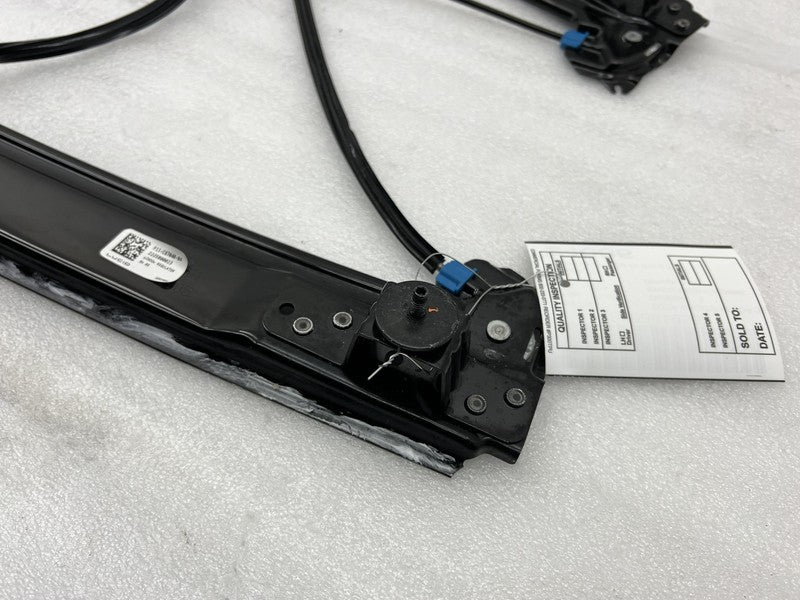 P11-C67040-04 ⭕2022-2024 Lucid Air Rear Right Side Window Regulator & Motor Assy P11-C67040-04