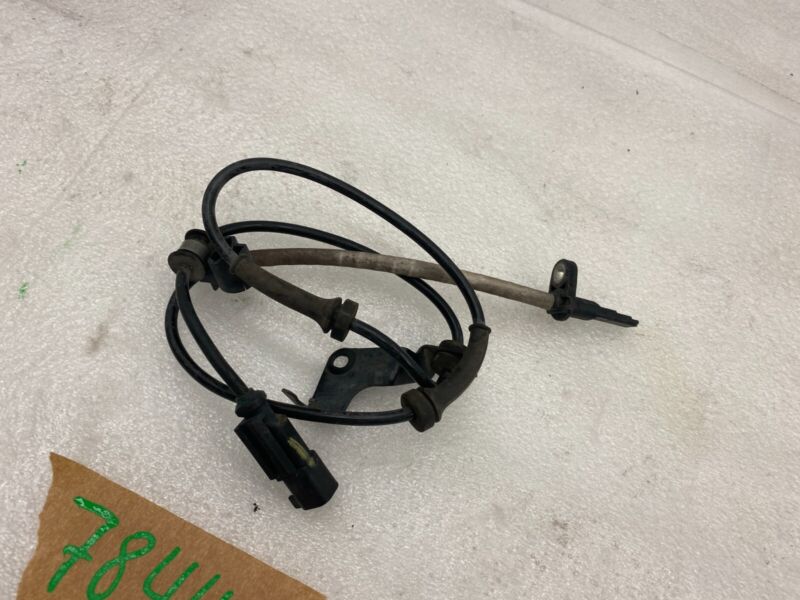 2017-2023 Tesla Model 3 Y Front Left or Right Anti-Lock ABS Wheel Speed Sensor
