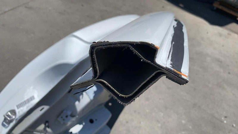 ⭕ 2017-2020 Tesla Model 3 Rear Right Quarter Panel Structural Cut Out