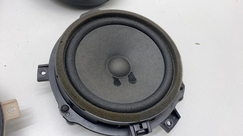 8A6T 18808 AC 2013-2018 Ford C-Max Front & Rear Left & Right Door Audio Speaker SET of 4 OEM