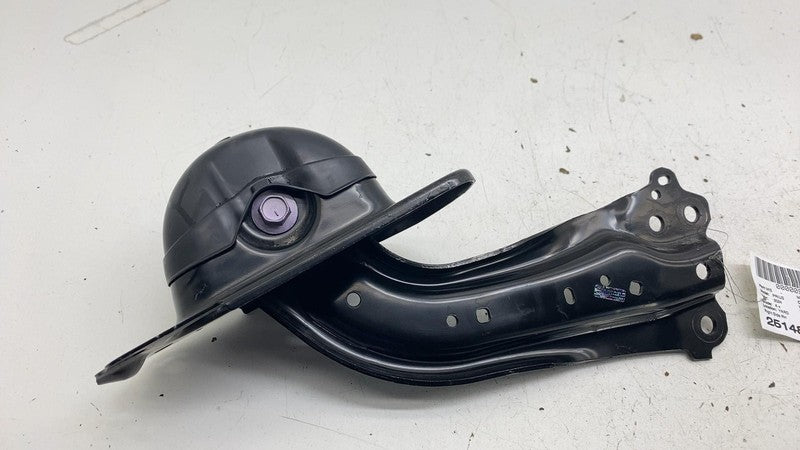 ⭕ 23-24 Toyota Prius Rear Passenger Side Trailing Control Arm w/ Brack