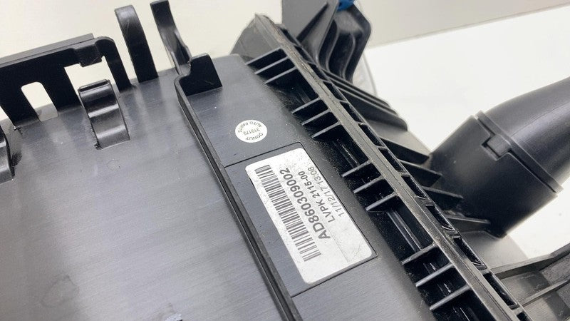 8603090 ⭕ 14-21 BMW i3 I01 Engine Air Cleaner Intake Filter Housing Box & Hose 8603090