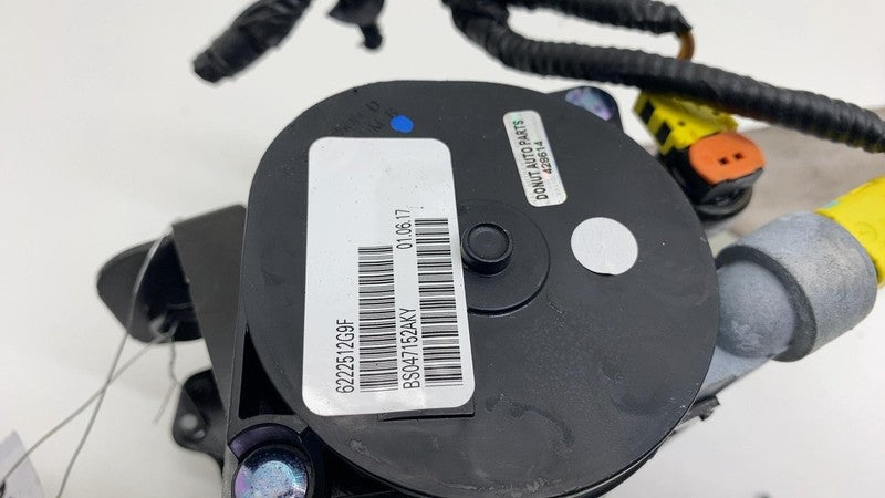 2013-2018 Ford C-Max Front Passenger Side 1st Row Seat Belt & Retractor Right RH