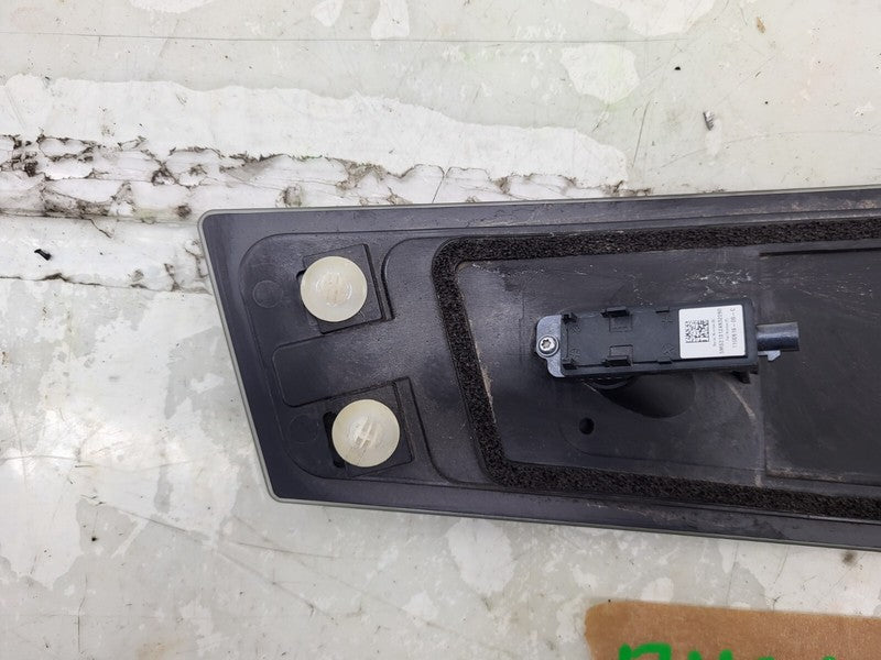 1496709 00 A ⭕ 16-20 Model S Left Exterior B-Pillar Applique Glass w/ Camera LH 1496709-00-A