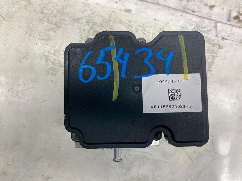 1044745 00 B ⭕17-23 Tesla Model 3 Y Anti-Lock Brake System ABS Pump Module Unit 1044745-00-B
