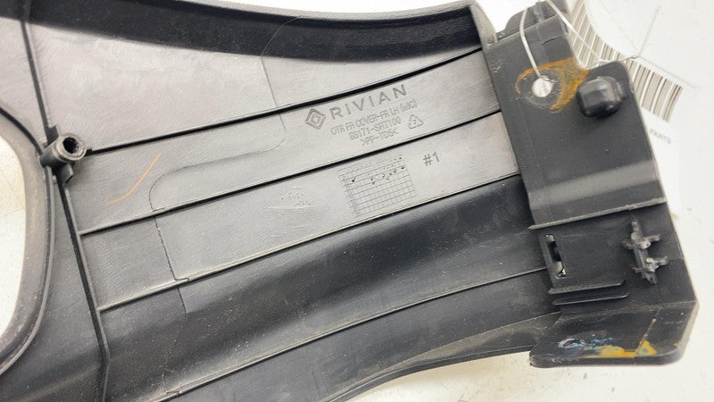 88172-SRT100 ⭕2025 Rivian R1S Front Driver Side Seat Outer Trim Cover Panel Left 88172-SRT100