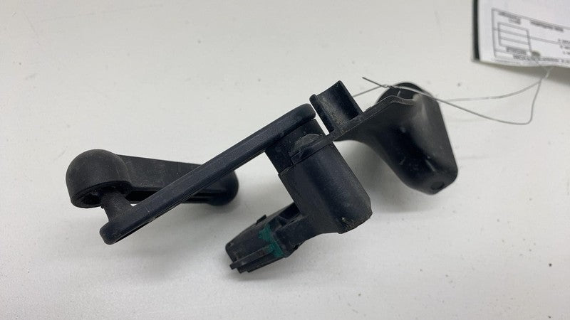 142097400B 2021-2024 Tesla Model S X Rear Driver Side Air Suspension Height Sensor Left OEM