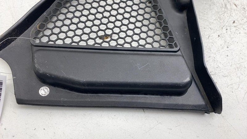 ⭕ 2018-2024 BMW X3 X4 Front Windshield Cowl Vent Panel Cover Right 517