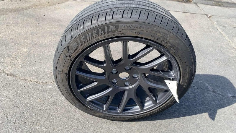 134422900B ⭕ 24 25 Model 3 Wheel Rim 18x8.5J +38MM w/ Michelin Tire 235/45R18 1344229-00-B