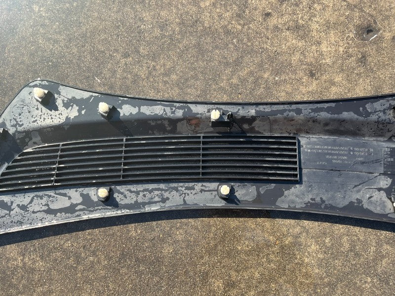 108167500B ⭕17-23 Model 3 Rear Underhood Apron Windshield Cowl Vent Cover Trim 1081675-00-B