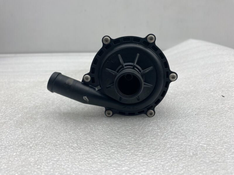 2012-2020 Tesla Model S MS Auxiliary Water Coolant Pump Assembly 1067473-00-F