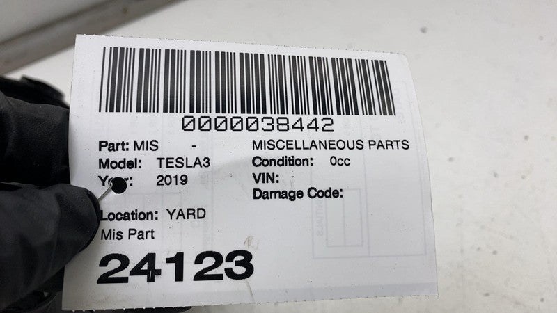 ⭕ 17-23 Model 3 Thermal Heater Cabin HVAC Inlet Plenum Inner Duct 1107