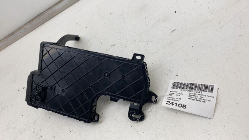 110034000G 2017-2020 Tesla Model 3 Right Low Voltage Controller Electronic Control Module