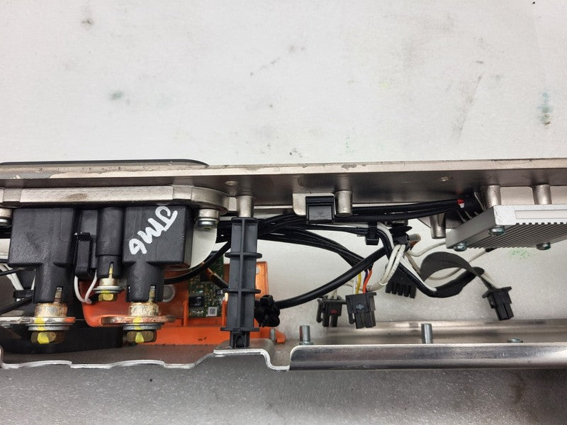 1011387 00 B ⭕ 12-15 Model S MS High Voltage Ancillary Battery Management Module 1031042-30-A