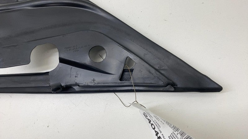 ⭕ 20-24 Model Y Front Right A-Pillar Flag Glass Weatherstrip Seal 1500