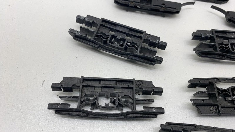 ⭕ 2021 2022 2023 BMW 530e G30 Roof Bar Mounting Clip Molding Fastener