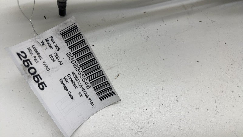 ⭕ 24-25 Tesla Model 3 Front Windshield Wiper Motor Linkage Module 1878