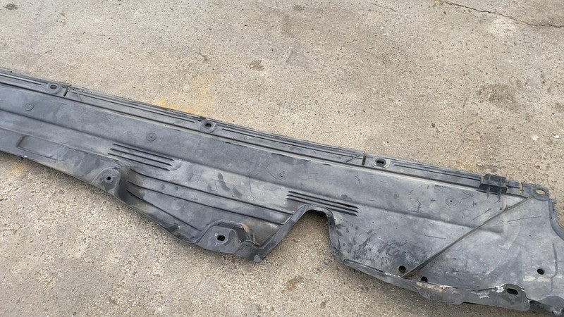 2011-2018 Porsche Cayenne Right Underbody Splash Shield Guard Assembly
