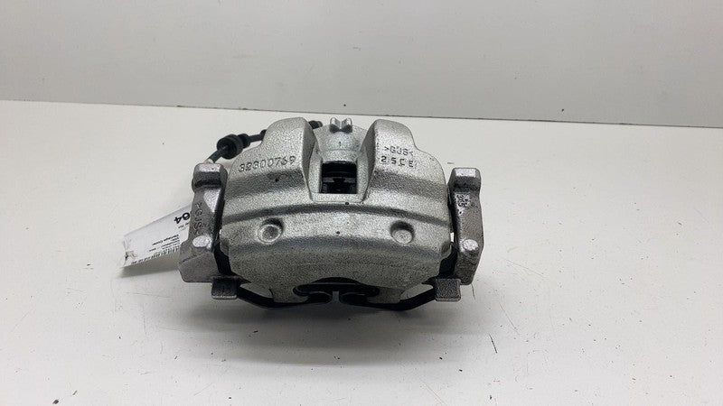 32300769 ⭕ 2021-2023 Polestar 2 Front Passenger Right Brake Caliper w/ Hose Line 32300769