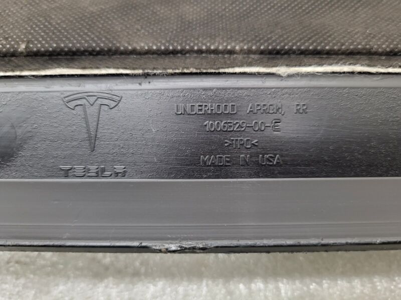 100632900E 12-15 Model S Rear Under Hood Apron Windshield Cowl Vent Cover Trim 1006329-00-E