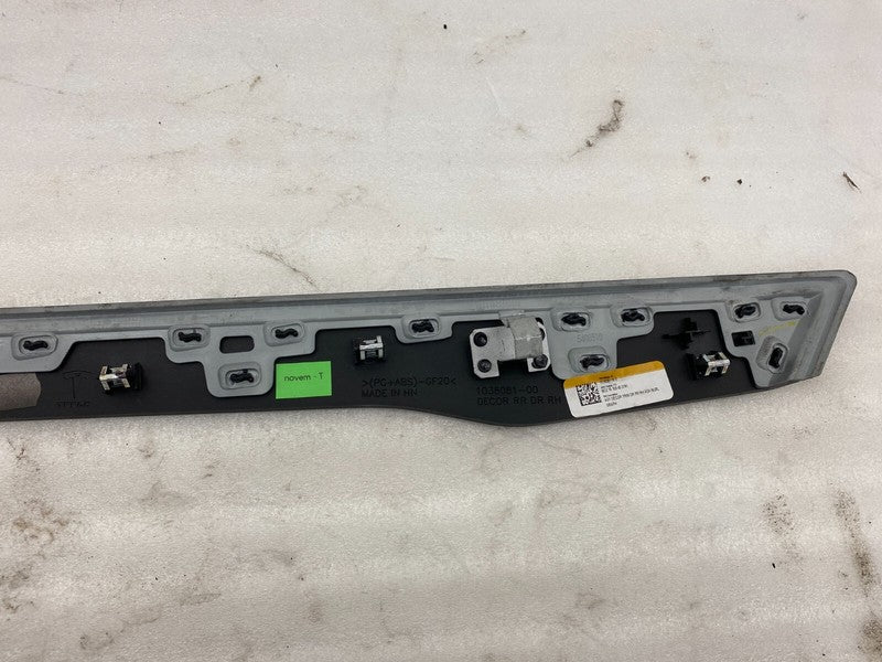 103608119B ⭕ 16-20 Model X SET of Front & Rear Left & Right Door Molding Trim 1035788-19-C