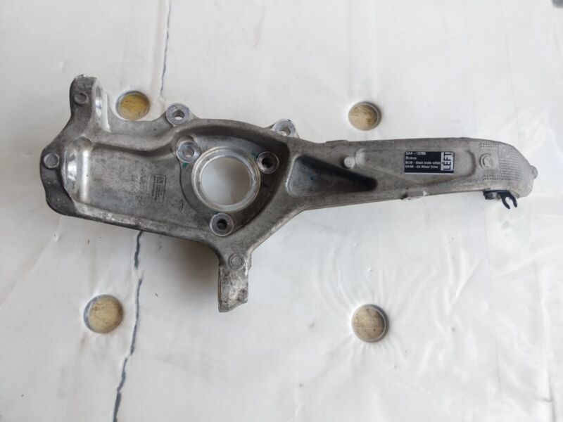 1044311-00-E 2017-2023 Tesla Model 3 Front Driver Side Spindle Knuckle Left LH AWD Assembly