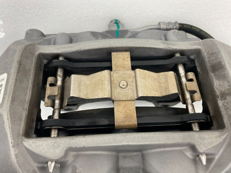 104462200D ⭕ 2017-2023 Tesla Model 3 Front Passenger Side Brake Caliper Right 1044622-00-D