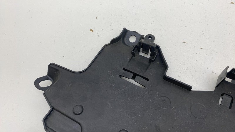 A 297 545 77 00 ⭕ 2022 Mercedes-Benz EQS 450+ Fuse Block Bracket OEM A2975457700